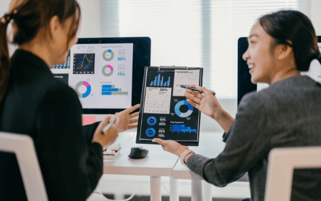 Automatic Reporting & Factory Intelligence